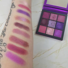 Load image into Gallery viewer, HUDA BEAUTY Amethyst Obsessions Eyeshadow Palette
